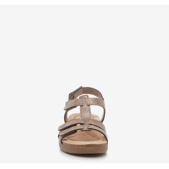 Clarks April Cove Bronze Metallic Sandals Size 8 NWT - Picture 2 of 13